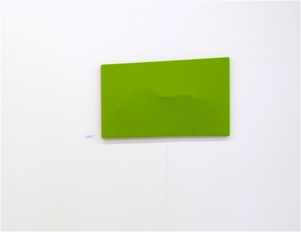 Barby, tissus tendus sur châssis et forme en métal,  42 x 69 cm (16 ex), 2009	 (BeLa Editions)