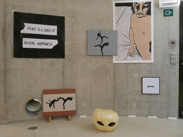 Vue de l'exposition dans la rotonde